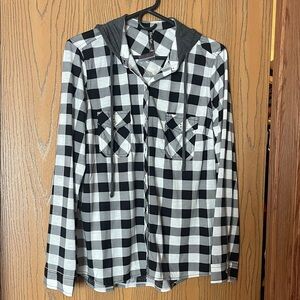 Black and White Plaid Women’s Hooded Shirt